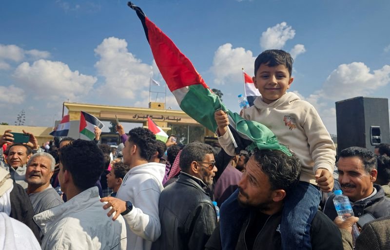 Protests at Rafah border crossing regarding Trump's displacement plan - Global Banking & Finance Review