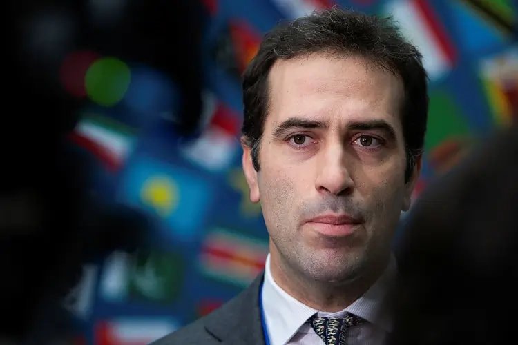 Spain's economy and debt issuance overview - Global Banking & Finance Review