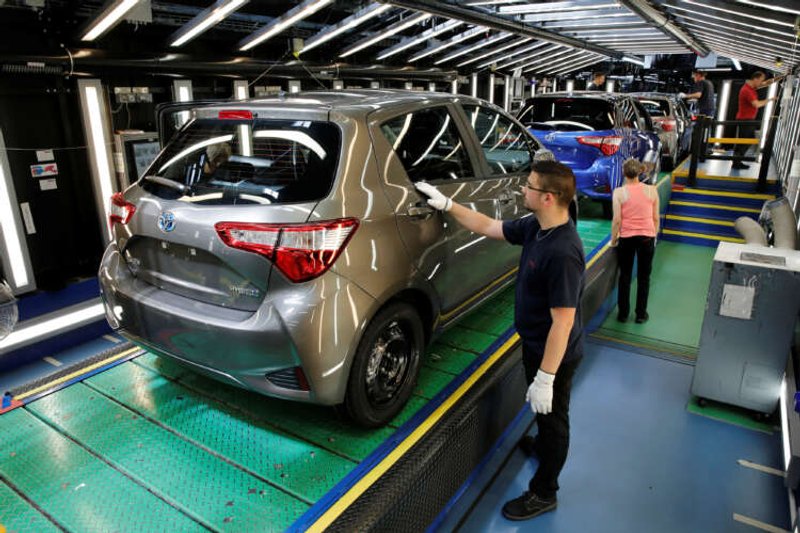 Image for Toyota’s Nov global vehicle production rises 1.5% to record 833,104