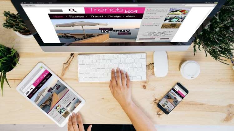 Illustration of website promotion strategies for online visibility - Global Banking & Finance Review