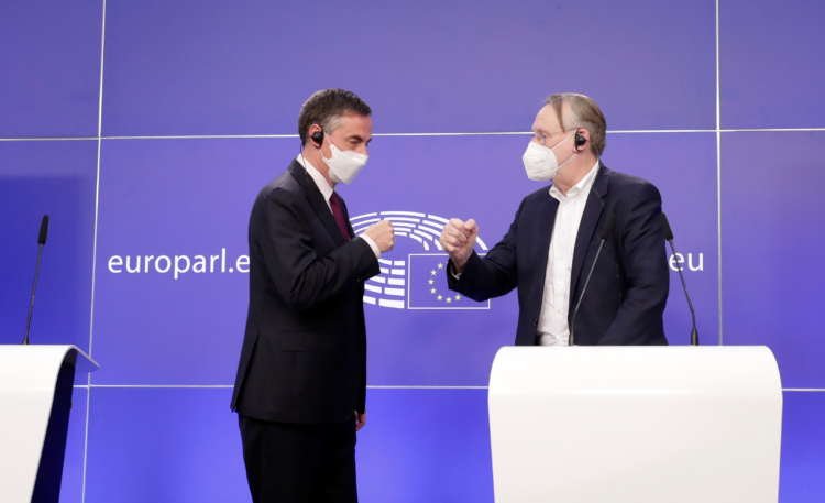 EU lawmakers debating post-Brexit trade deal with Britain - Global Banking & Finance Review