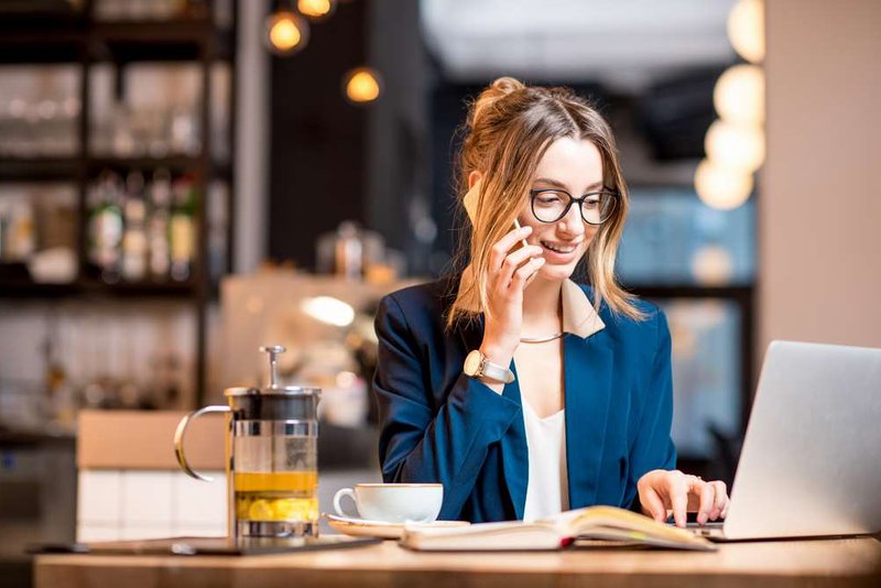 Image for Bringing the Office to You: 5 Essential Home Office Items