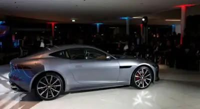 Image for Jaguar Land Rover to go 100% electric by 2039