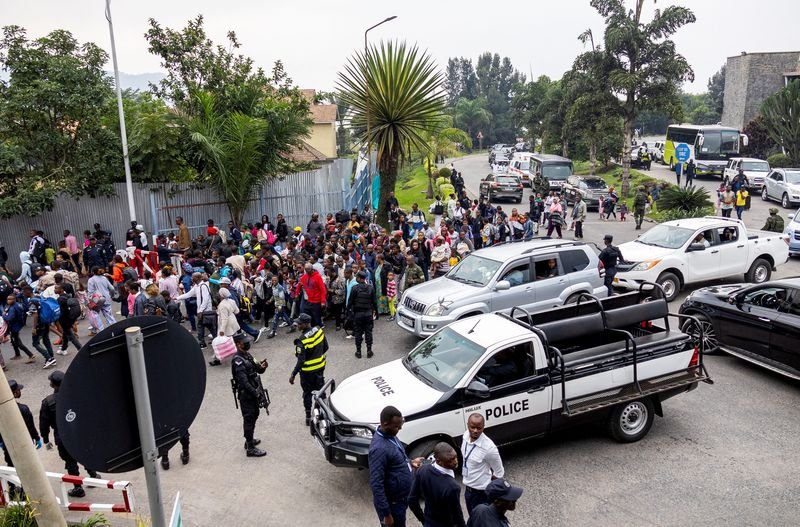 Goma residents greet M23 rebels with fist-bumps amidst tension - Global Banking & Finance Review
