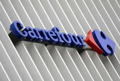 Image for Retailer Carrefour’s shares rise after confident outlook and record 2021 cash generation