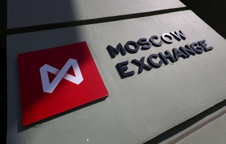 Image for Russian stocks rebound as Moscow Exchange delays return of some foreign investors