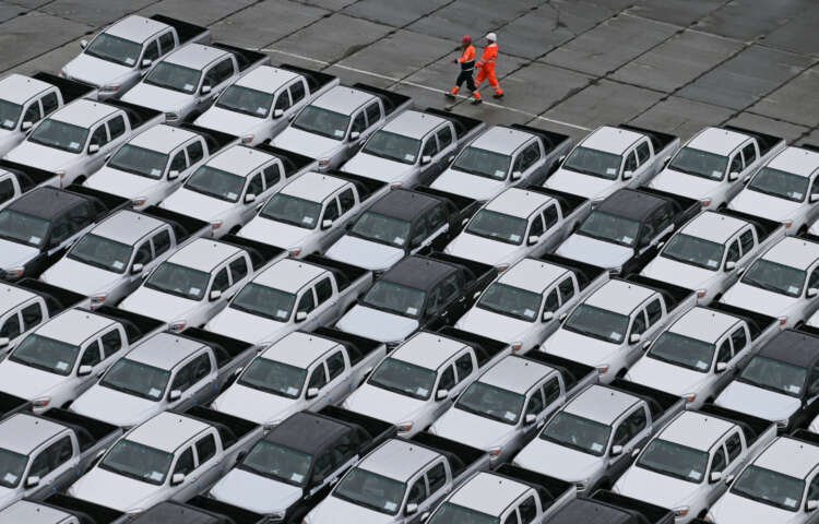 Image for Russian car sales jump in September as Chinese brands expand market share