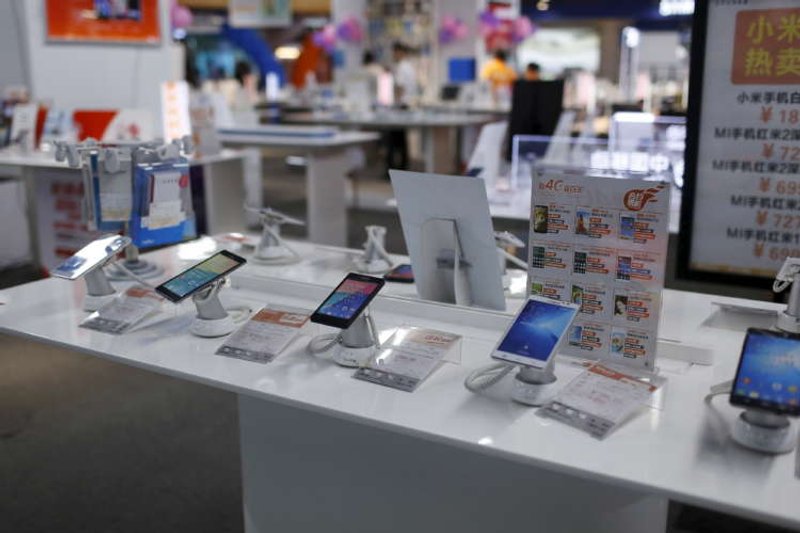 Image for China’s smartphone shipments build on post-pandemic rebound in February
