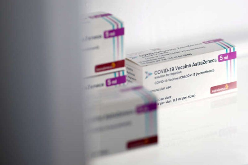 Image for Exclusive: AstraZeneca to miss second-quarter EU vaccine supply target by half – EU official