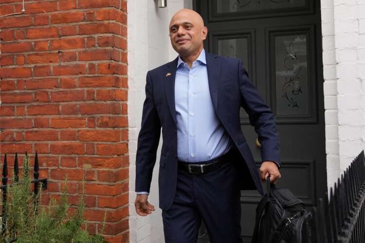 Former Health Secretary Sajid Javid leaving home to address PM Johnson's leadership crisis - Global Banking & Finance Review