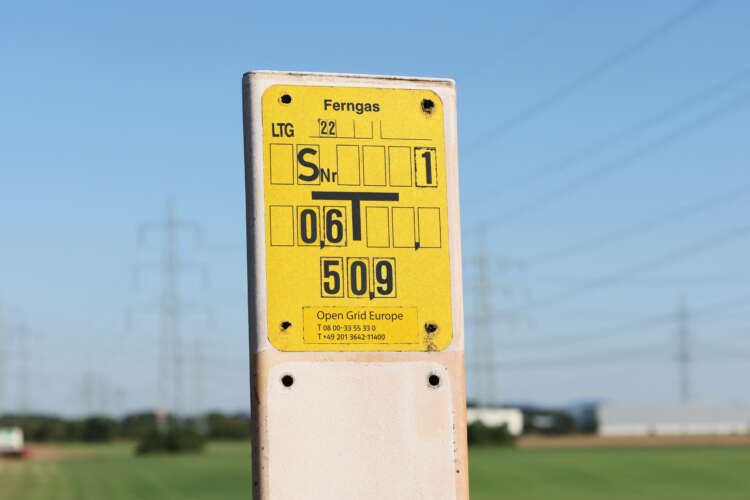 Image for German gas commission agrees proposals to ease impact of soaring prices