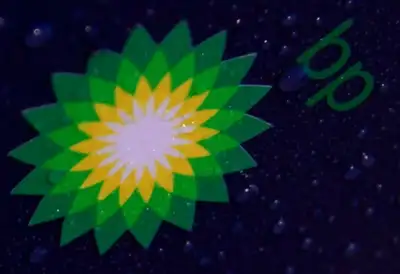 Image for Singapore’s Pavilion Energy signs 10-year LNG deal with BP