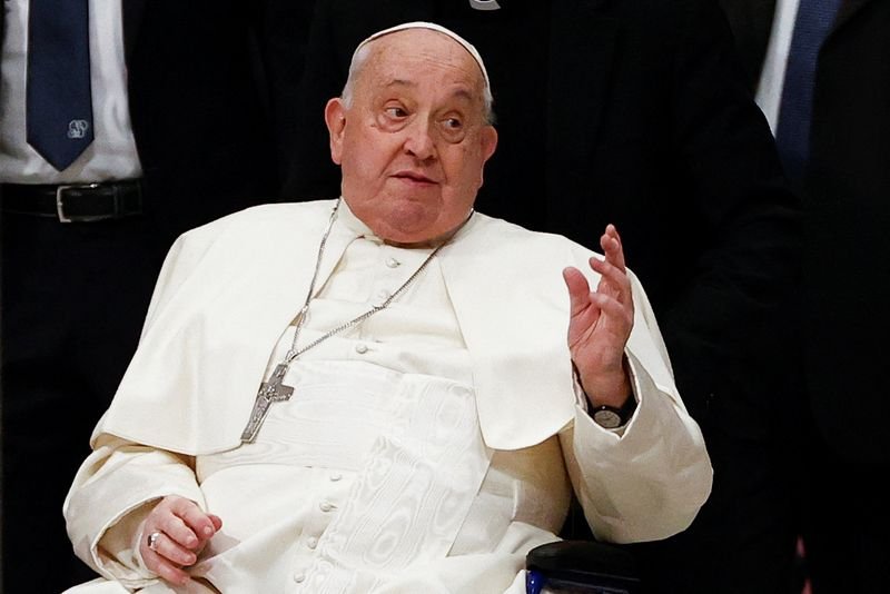 Pope Francis addressing the public despite bronchitis diagnosis - Global Banking & Finance Review