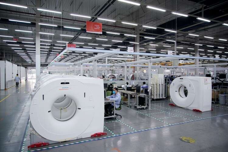 Image for Siemens Healthineers raises 2022 outlook on demand for COVID-19 tests