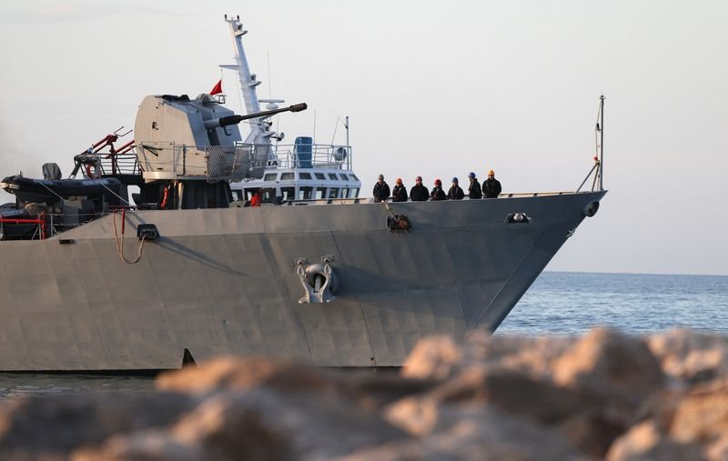Italian navy ship Cassiopea carrying migrants arrives in Albania - Global Banking & Finance Review