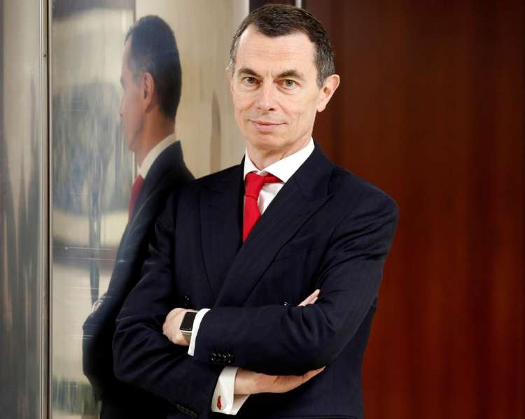 Image for Ex-UniCredit CEO Mustier, LVMH’s Arnault form SPAC for financial deals