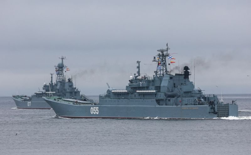 Russian Navy's Admiral Nevelskoy warship conducts artillery drills in Sea of Japan - Global Banking & Finance Review