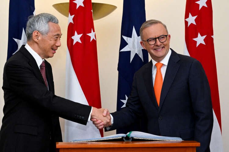 Australia and Singapore leaders discuss green economy pact at press conference - Global Banking & Finance Review
