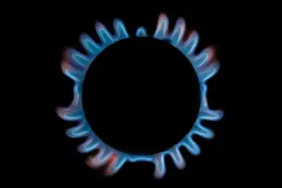 Image for More people in Britain struggle to pay bills, ONS survey shows