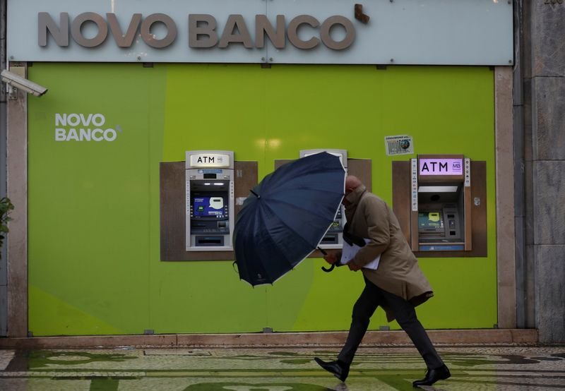 Santander Portugal CEO Pedro Castro Almeida discusses strategy on Novo Banco acquisition - Global Banking & Finance Review