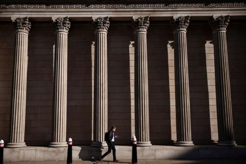 Image for Bank of England set to keep stimulus pumping despite inflation rebound