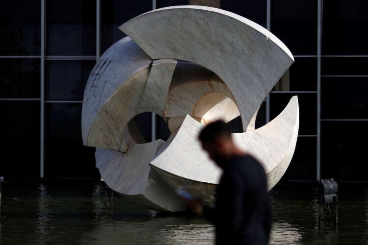 Image for Brazil to resume visa requirements for US, Japan, Australia, Canada -sources