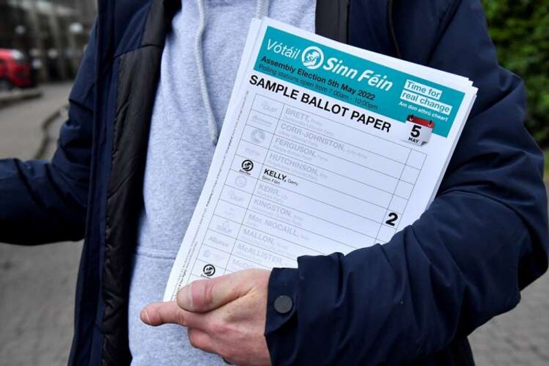 Image for Sinn Fein eyes watershed win as polls close in N.Ireland