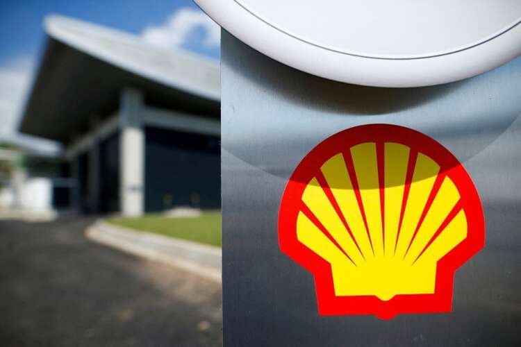 Shell logo representing the company involved in LNG wage dispute at Prelude facility - Global Banking & Finance Review