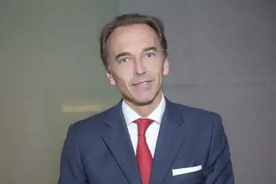 Image for HUGUES DELCOURT APPOINTED CEO OF BIL GROUP, SUCCEEDING FRANÇOIS PAULY, WHO ASSUMES GROUP CHAIRMANSHIP