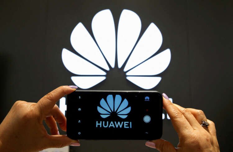 Image for Huawei ban would cost German rail operator 400 million eur – Spiegel