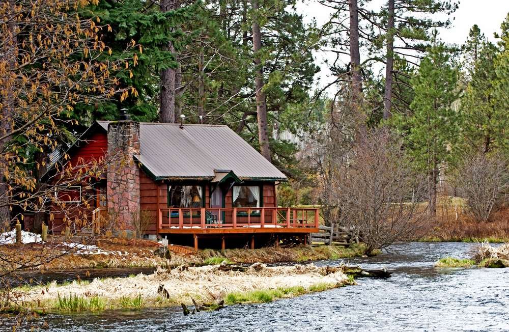 A couple reviewing home buying options in their 40s - Global Banking & Finance Review