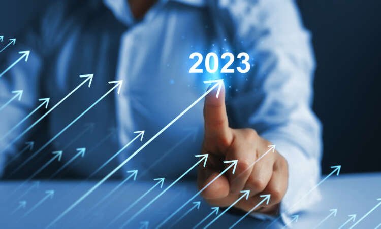 Growth chart representing new year resolutions for managers in 2023 - Global Banking & Finance Review