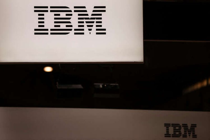 Image for IBM beats first-quarter profit estimates, signals demand holding up