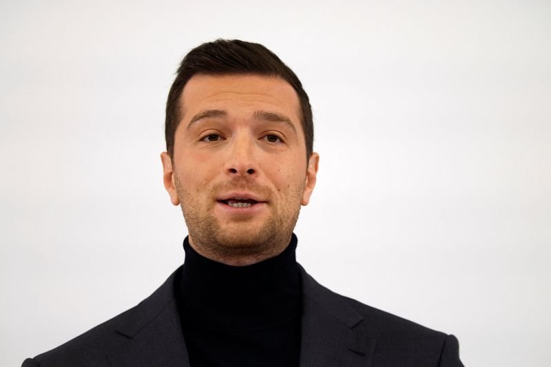 Image for France's Bardella cancels CPAC speech over Bannon 'Nazi' salute