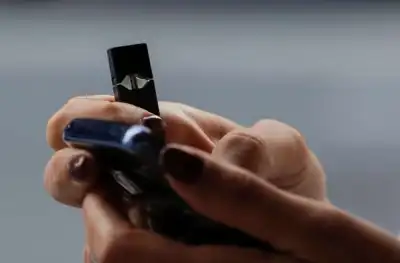 Image for Juul e-cigarettes to be ordered off U.S. shelves – WSJ