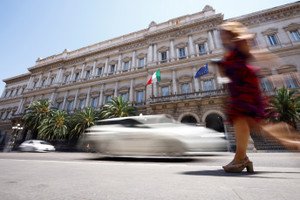 Pessimistic Italian business outlook amid trade war concerns - Global Banking & Finance Review