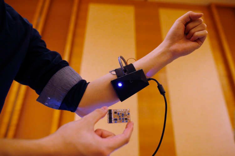 Image for ‘Matrix’-style bracelets turn humans into batteries