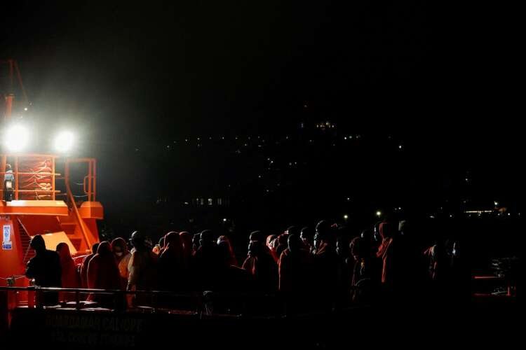 Spanish coast guard vessel rescues migrants from a boat in distress - Global Banking & Finance Review