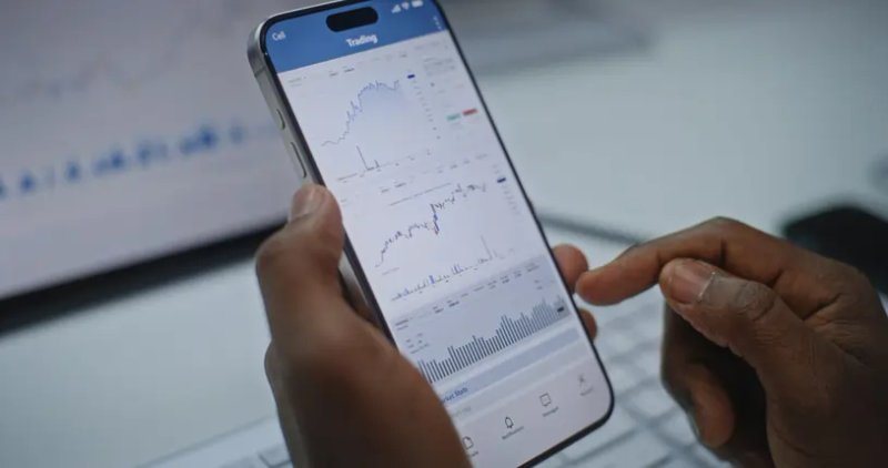 Image for Navigating AI Investing Tools: Wealth Management Disruption Ahead