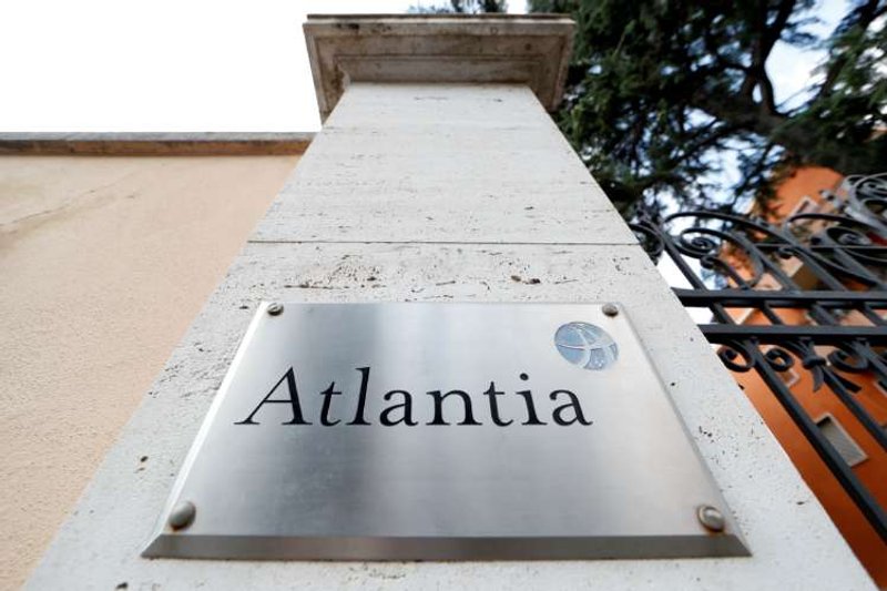 Image for Atlantia’s two key investors block extension of motorway spin-off plan