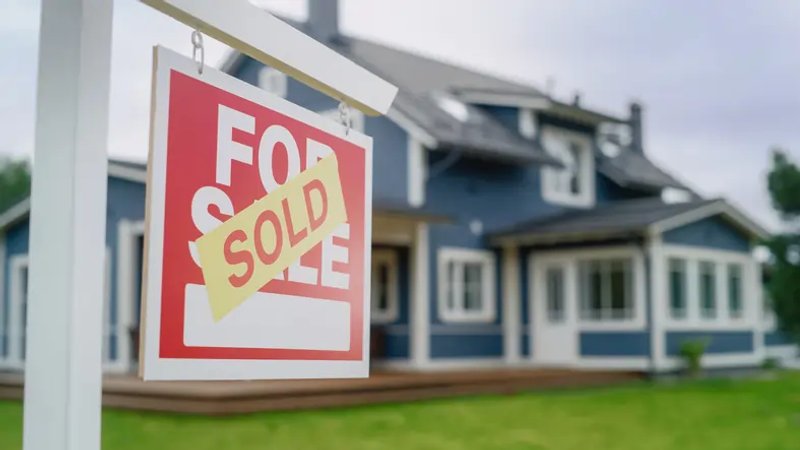 Image for Lloyd Edge’s Consistent Award-Winning Streak Sets New Standards in Real Estate