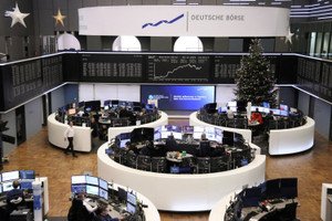 European stock market performance showing gains as yields decline - Global Banking & Finance Review