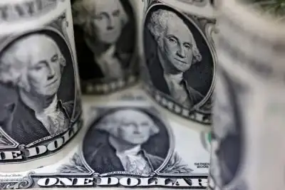 Image for Currency markets on edge amid political turmoil, eye US jobs report