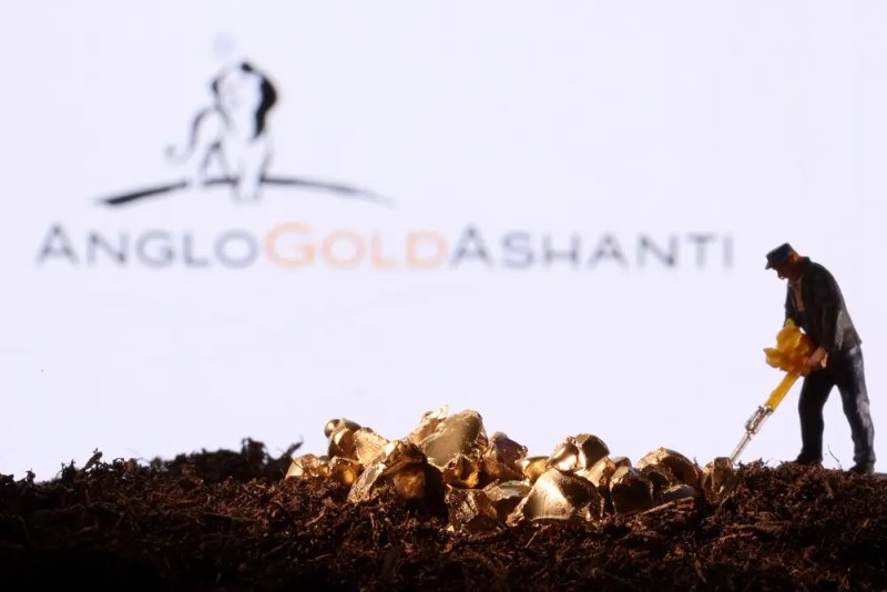 Image for AngloGold Ashanti Q3 earnings rebound on higher gold price