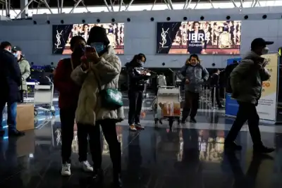 Image for UK not planning COVID testing for travellers from China