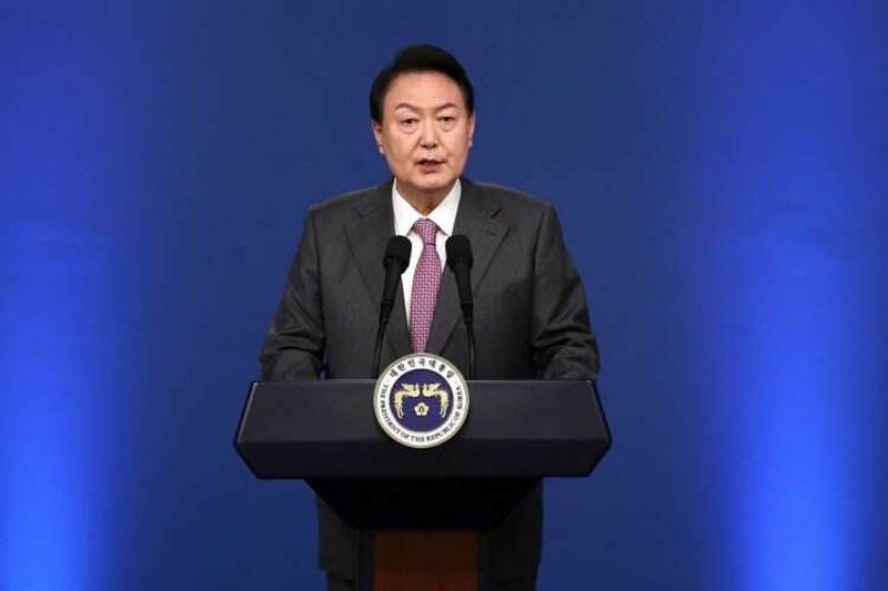 Image for S.Korea calls for talks as N.Korea test fires missiles