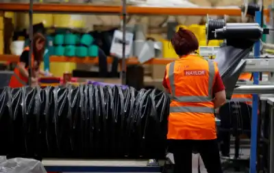 Image for UK firms rush to invest as Sunak aims to shape post-COVID economy