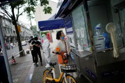 Image for In Shanghai, lockdown blues make way for COVID testing gripes