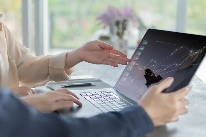 Image for Top 5 Mutual Funds in the UAE: Performance, Features, and How to Invest