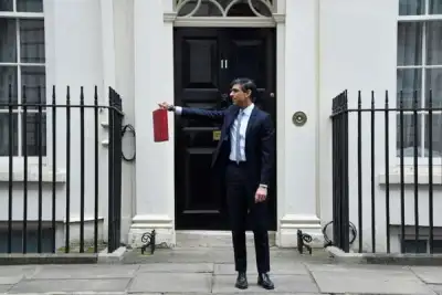 Image for UK offers ‘super deduction’ to temper 25% corporation tax hike